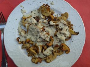 Champiñones-al-cabrales-Sidreria­a-Bocana