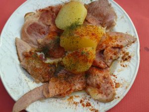 Lacon-con-cachelos-Sidreria­a-Bocana