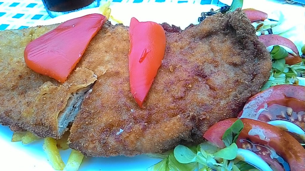 Cachopo de ternera en playa Xago