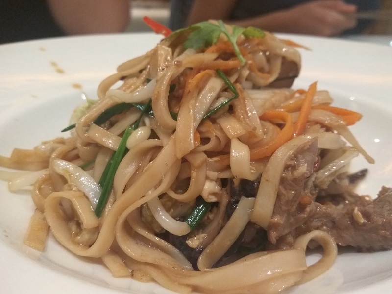 Mee Lueng Pad Nua