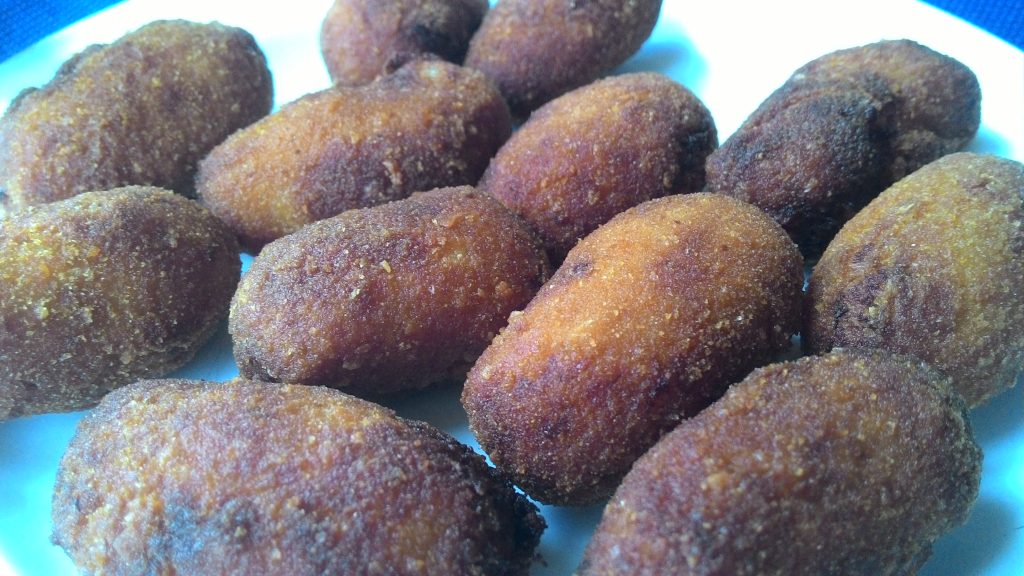 Croquetas en restaurante Arruaz en La Guardia 