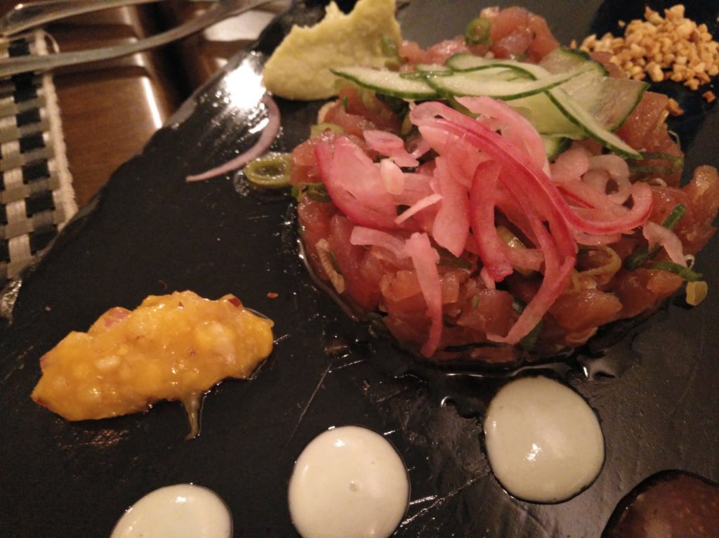 Tataki de atún en La Dominga