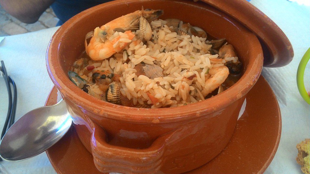 Arroz y marisco en Taberna Modesto