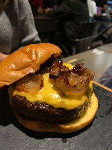 Juanchos BBQ BaconJuanCheeseburger