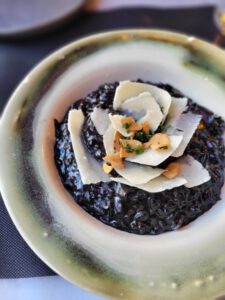 Risotto con chipirones Noodles Toga